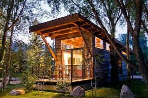 Our 3 Favorite (Prefab) Shipping Container Home Builders